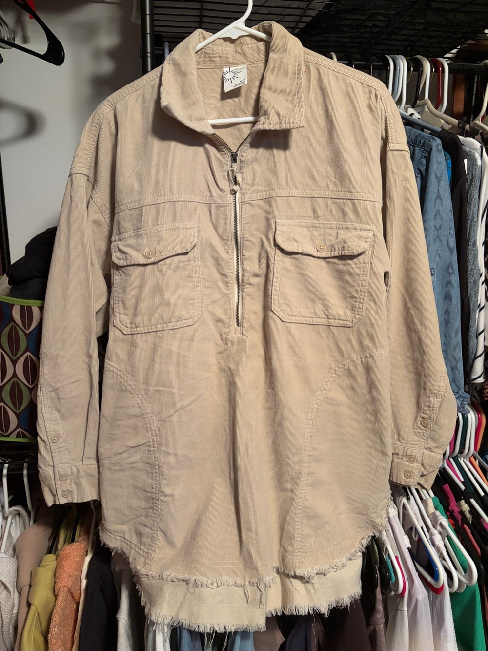 Women's Beige Frayed-Hem Utility Jacket